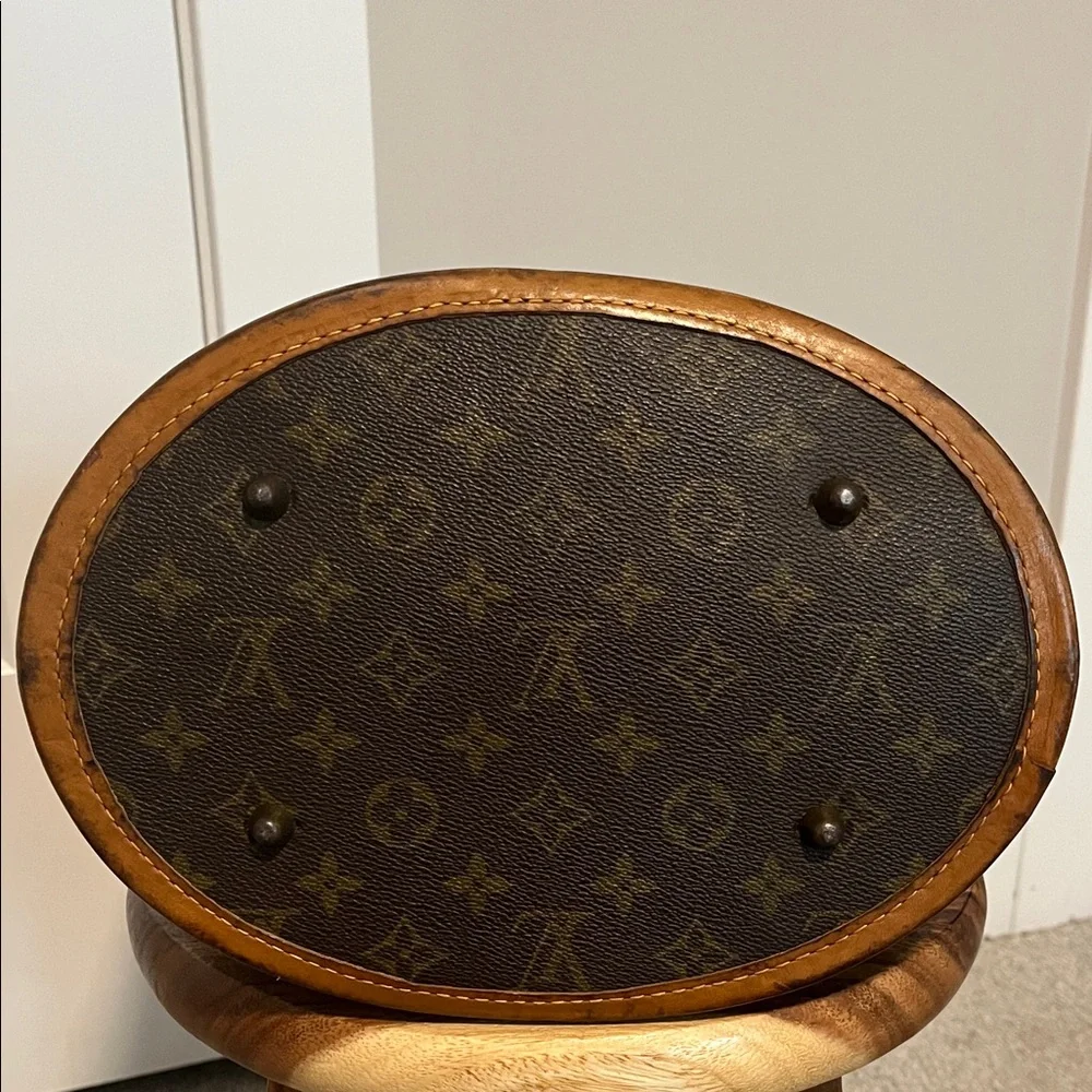 Louis Vuitton Vintage Brown Monogram Tote Bucket Bag - Picture 4 of 17